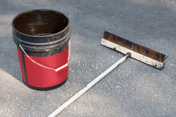 Cost of Tar Driveway Sealing in Mandeville